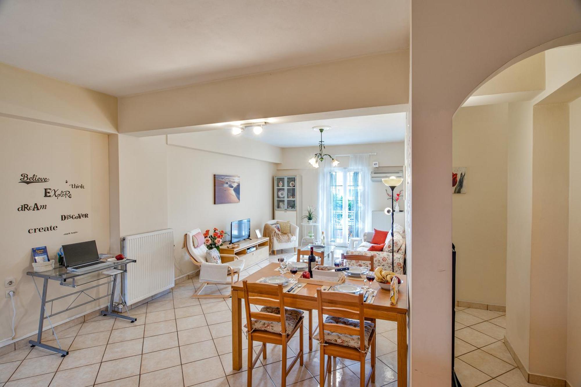 House Of Velenia - 2 Bedroom Apartment Near Old Town, Airport And Bus Station Corfu  Buitenkant foto