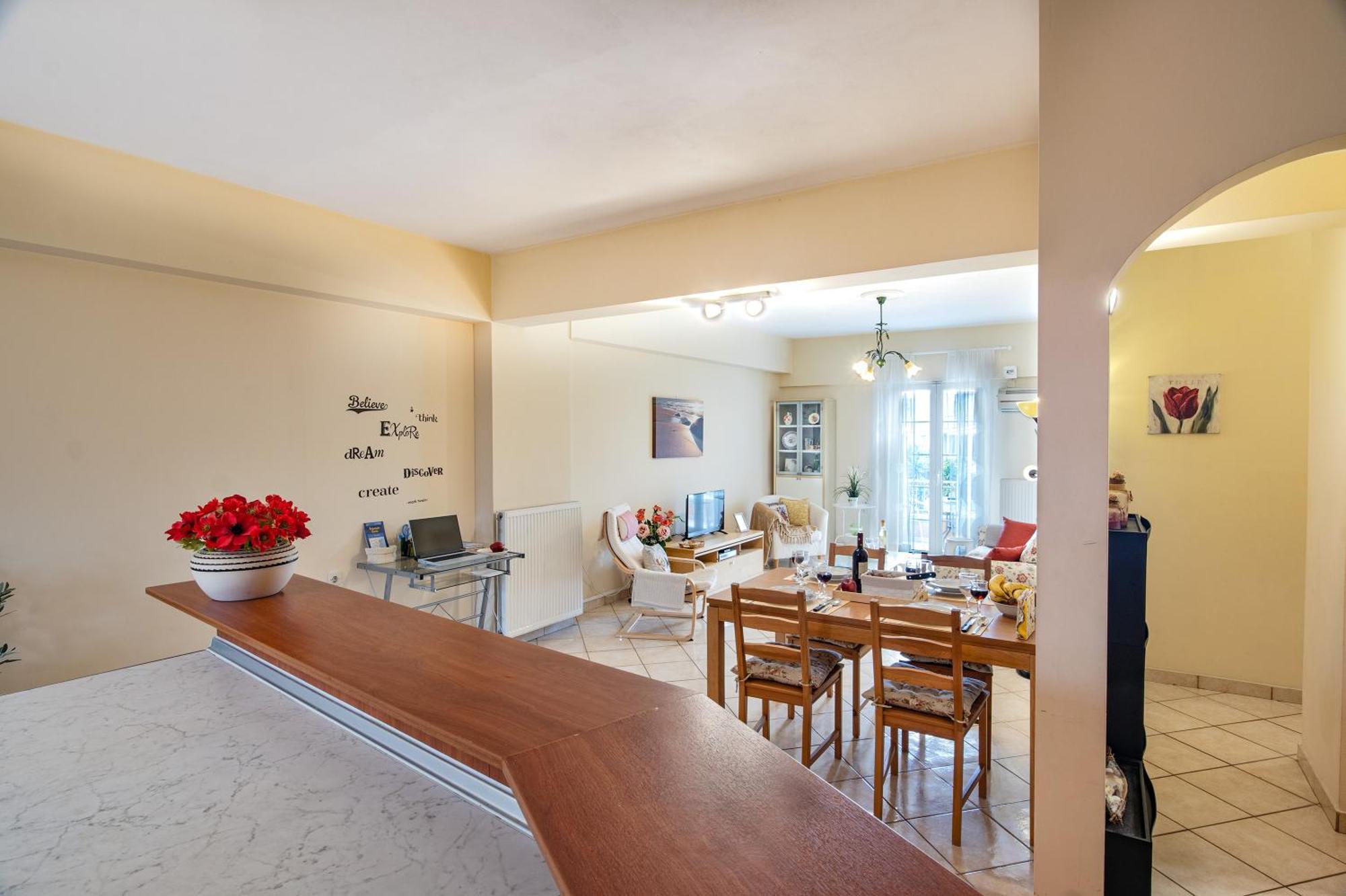 House Of Velenia - 2 Bedroom Apartment Near Old Town, Airport And Bus Station Corfu  Buitenkant foto